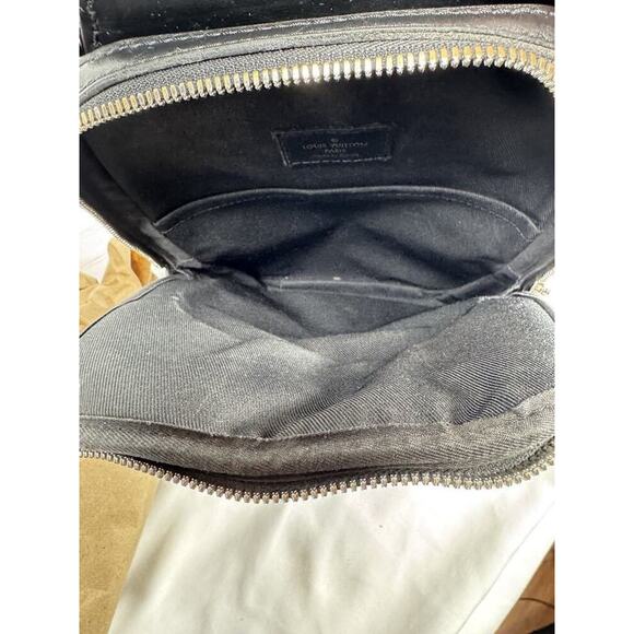 Louis Vuitton Damier Infini Avenue Sling Bag 344159 - Picture 13 of 16